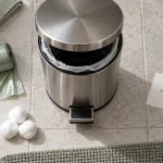 Poubelle pour salle de bain compacte à pédale, format 2 à 12 L